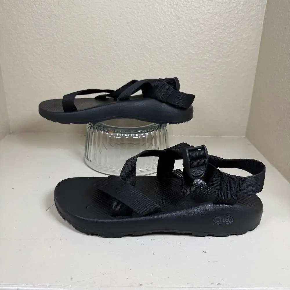 Chaco Classic Sandals adjustable webbing strap and textured footbeds EUC size 11